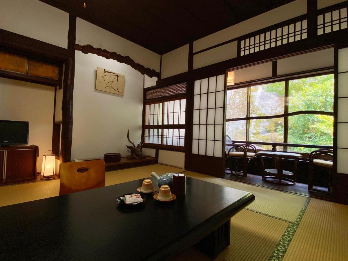 Hotel Ryoso Kawaguchi Hatsukaichi Exterior foto